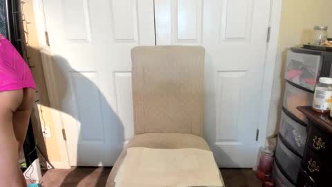 4ustyn online show from January 6, 2025, 11:42 pm