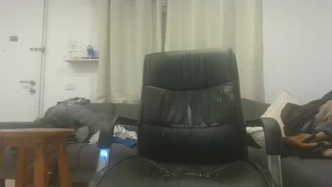 crazy101 online show from January 12, 2025, 3:57 pm