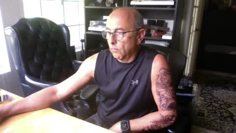 daddy vegas  for single women and couples here online show from November 2, 2025, 9:50 pm