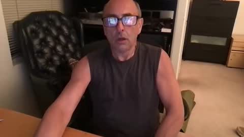 daddy vegas  for single women and couples here online show from January 10, 2026, 3:08 am