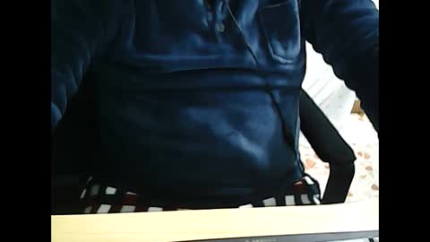 Snapshot of 69desamor chatting on December 15, 2024, 7:35 am 69desamor online show from December 15, 2024, 7:35 am