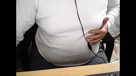 69desamor online show from February 18, 2026, 7:54 pm