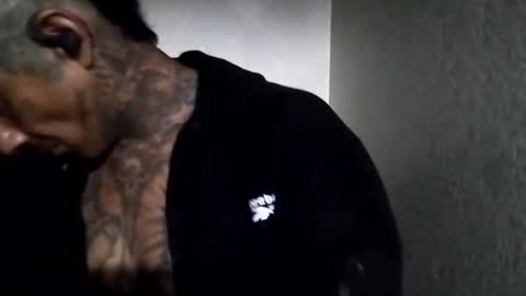 Snapshot of 69dick_fitzwell69 chatting on January 1, 2025, 6:37 am HUGH G RECTION online show from January 1, 2025, 6:37 am