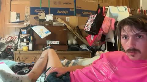 FUCKR online show from September 12, 2025, 11:37 pm