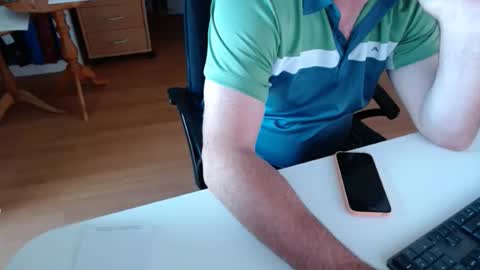 69pifpaf online show from September 12, 2025, 12:05 pm