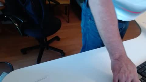 69pifpaf online show from September 17, 2025, 12:40 pm