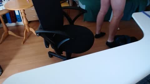 69pifpaf online show from September 19, 2025, 7:10 am