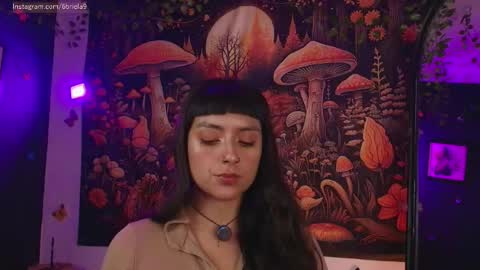 B R I E L A  online show from April 16, 2026, 6:36 am