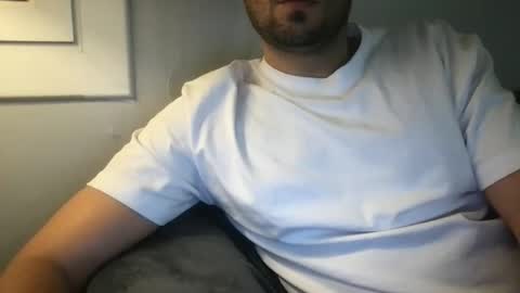 6tu online show from October 30, 2025, 9:59 pm