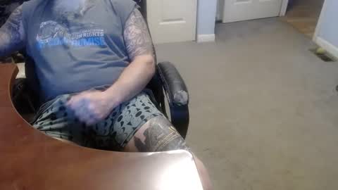 MASTIFF online show from October 4, 2025, 8:29 pm