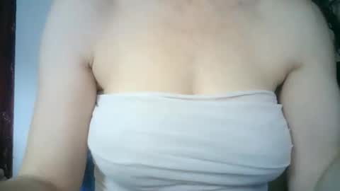 Lilu online show from February 14, 2026, 10:56 am