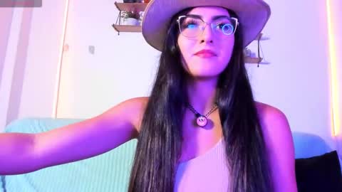 Snapshot of 77neferkitty77 chatting on October 9, 2025, 12:30 am    online show from October 9, 2025, 12:30 am