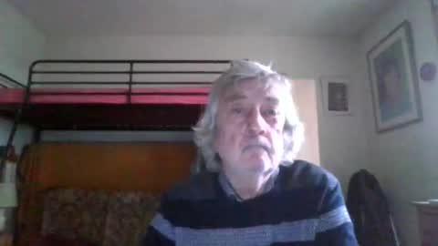 78kiss online show from December 21, 2025, 2:57 pm