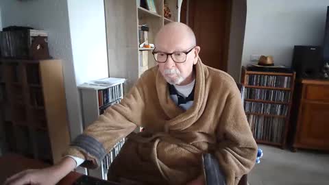  Papi  online show from January 6, 2026, 11:03 am