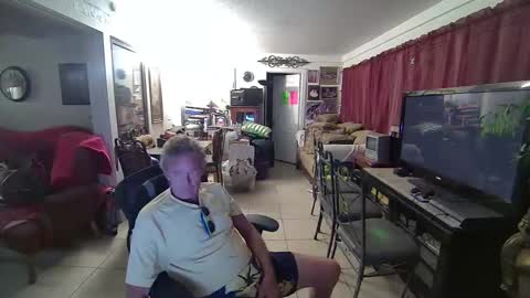 86406stud online show from December 21, 2024, 2:52 am