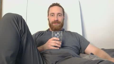 8InchesAndSomeHoles online show from January 15, 2026, 7:17 pm