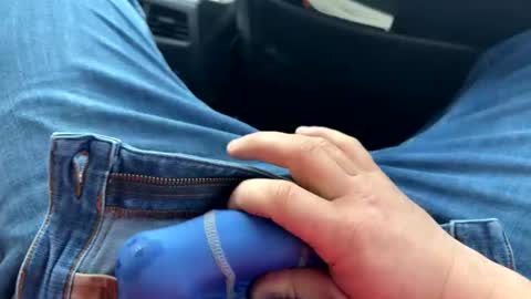 Snapshot of 963dilf chatting on February 22, 2026, 2:37 pm 963dilf online show from February 22, 2026, 2:37 pm