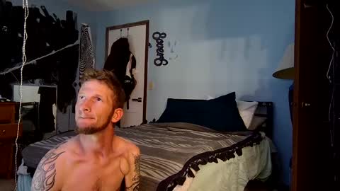 Snapshot of 9_25 chatting on January 20, 2025, 11:21 pm 8over6 online show from January 20, 2025, 11:21 pm