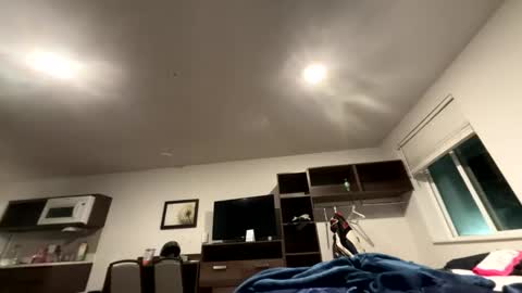 8over6 online show from March 18, 2026, 2:15 am