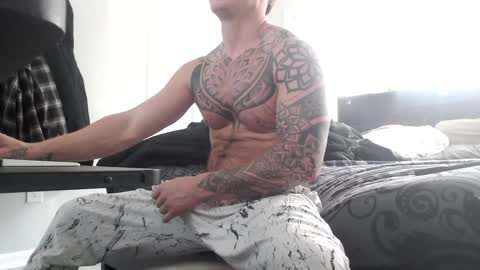 9inchbulll online show from December 31, 2024, 4:35 pm