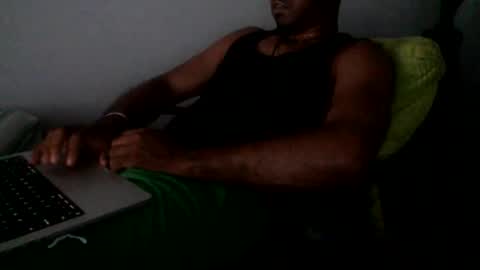 Snapshot of 9inchhammer chatting on April 8, 2026, 10:54 pm 9inchhammer online show from April 8, 2026, 10:54 pm