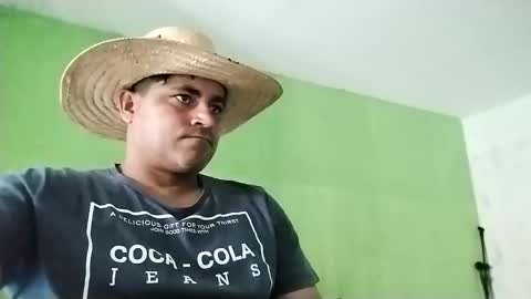 9vinhocamshow online show from February 2, 2025, 2:56 pm