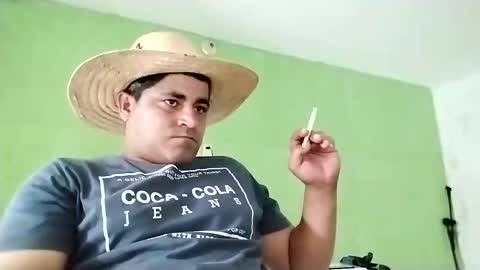 9vinhocamshow online show from February 20, 2025, 4:46 pm