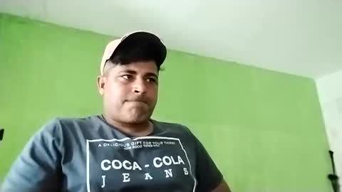 9vinhocamshow online show from February 26, 2025, 5:50 pm