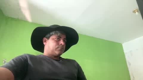 9vinhocamshow online show from October 8, 2025, 11:30 am