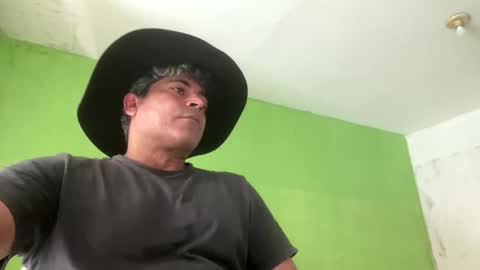 9vinhocamshow online show from October 24, 2025, 10:55 am