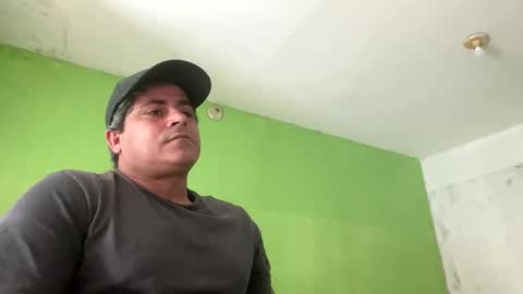 9vinhocamshow online show from November 11, 2025, 11:43 am