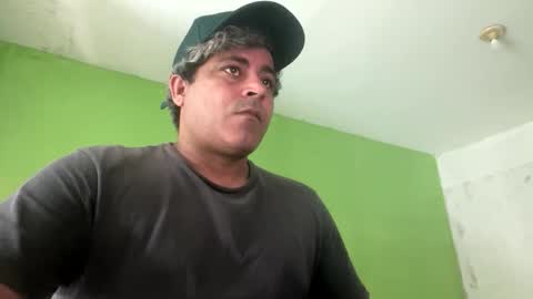 9vinhocamshow online show from November 27, 2025, 11:34 am