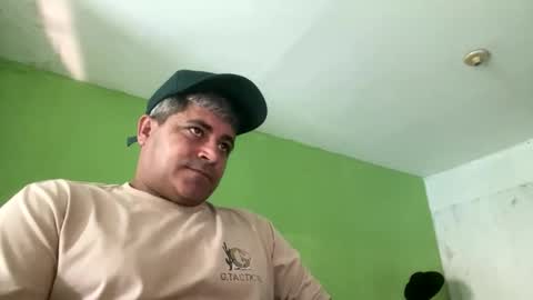 9vinhocamshow online show from February 25, 2026, 11:31 am