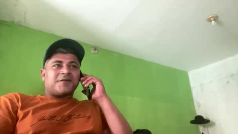 9vinhocamshow online show from June 9, 2026, 12:39 pm