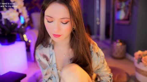 Sophia  online show from December 5, 2024, 4:31 am