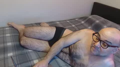 God Zeus online show from February 9, 2026, 5:17 pm