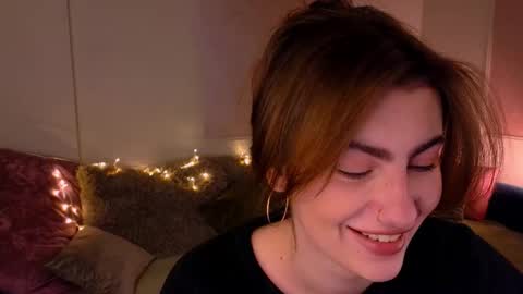 Willow online show from November 21, 2025, 9:35 pm