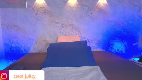  abby rouss online show from October 13, 2025, 3:06 am