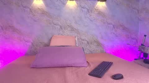  abby rouss online show from November 1, 2025, 3:08 am