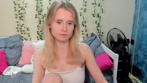 Snapshot of _adel_brooks_ chatting on January 31, 2025, 9:37 pm adel online show from January 31, 2025, 9:37 pm