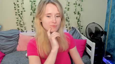 Snapshot of _adel_brooks_ chatting on February 9, 2025, 9:39 pm adel online show from February 9, 2025, 9:39 pm