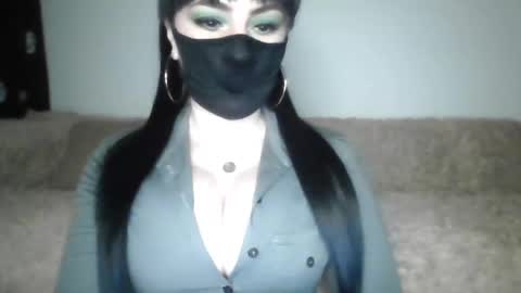 Adela online show from January 8, 2025, 3:28 pm