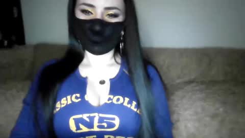 Adela online show from January 23, 2025, 9:39 pm