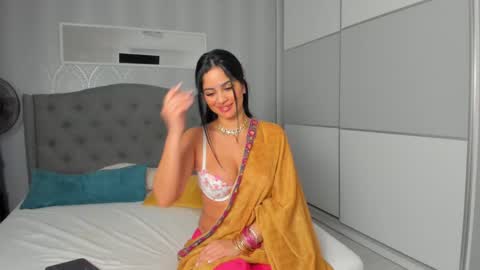 Adelle online show from February 22, 2025, 5:13 pm