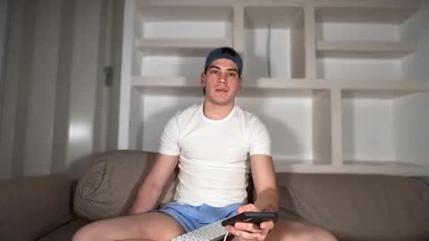 Snapshot of _aesthetic chatting on September 12, 2025, 3:01 pm _aesthetic online show from September 12, 2025, 3:01 pm