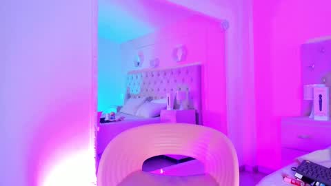 Agatha online show from December 9, 2024, 3:07 am