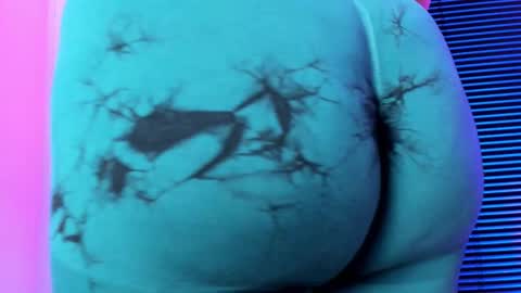 _aithanaa_ online show from January 9, 2026, 8:43 pm