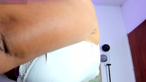_aithanaa_ online show from June 10, 2026, 5:01 pm