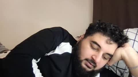 Snapshot of _alan_bear_ chatting on December 1, 2025, 12:10 pm Alan online show from December 1, 2025, 12:10 pm