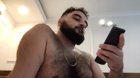 Snapshot of _alan_bear_ chatting on April 5, 2026, 4:09 am Alan online show from April 5, 2026, 4:09 am